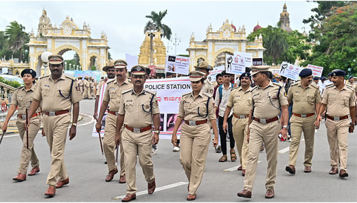 Police caught in a leadership vacuum